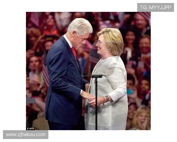 罗梅罗：米尔言论引发希拉里愤怒